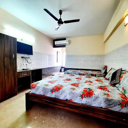 Ns Vijay Shesha Mahal Hotel Tiruvannamalai Bagian luar foto