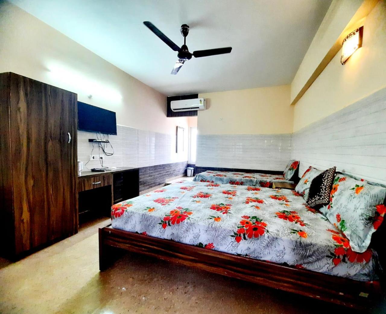 Ns Vijay Shesha Mahal Hotel Tiruvannamalai Bagian luar foto